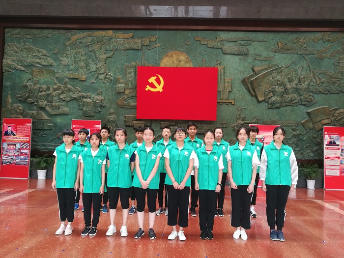 12 右一為趙晴.jpg